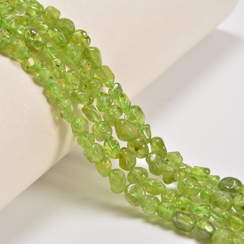 Peridot Smooth Pebble Nugget Loose Beads 4-6mm, 6-8mm - 15" Strand